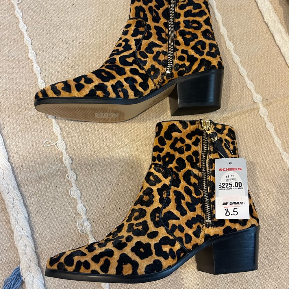 Michael Kors leopard boot 8.5 new with tags never worn
